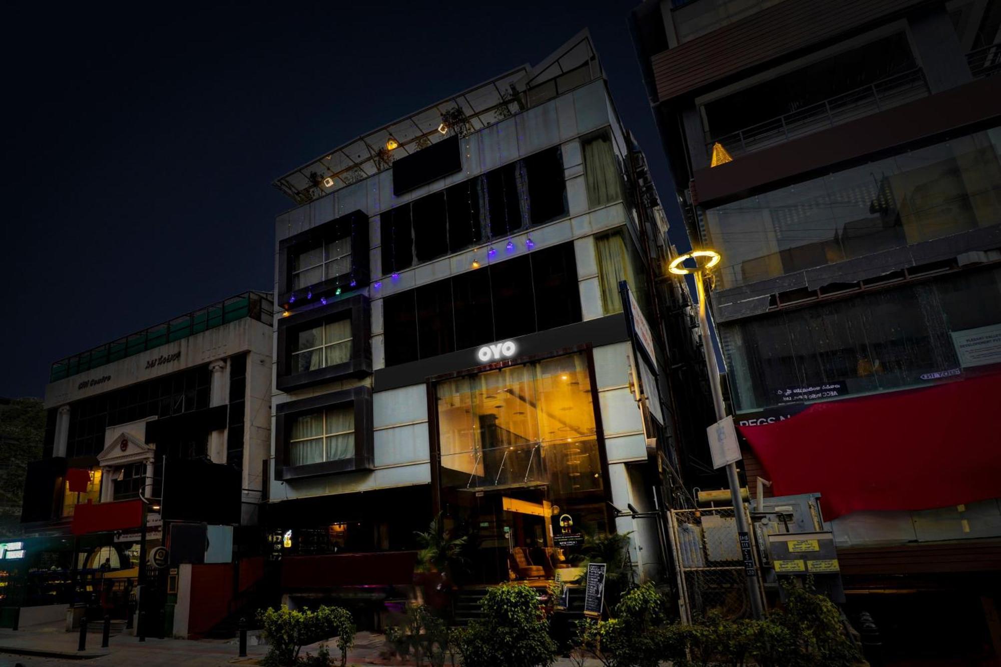 Collection O 29 Church'S Inn Near Cubbon Park Bangalore Dış mekan fotoğraf
